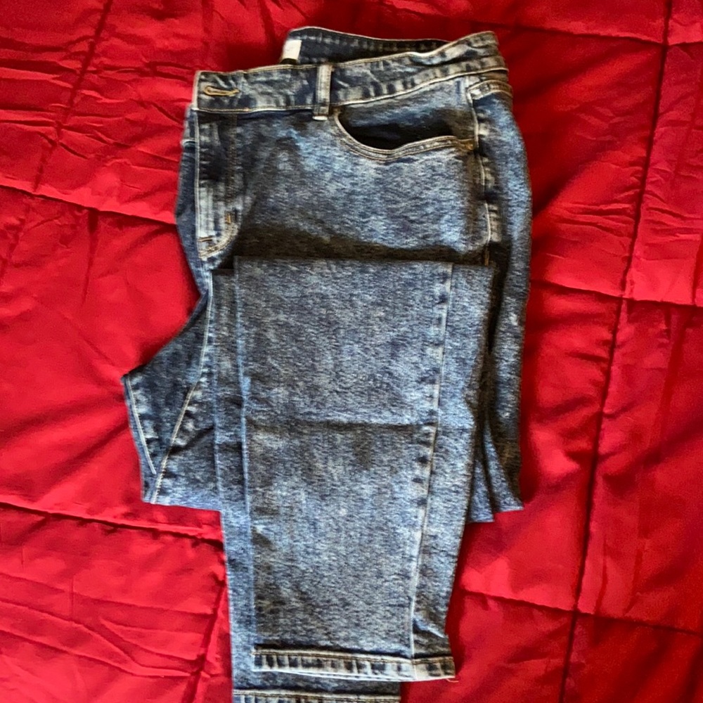 Lane Bryant size 20 acid washed jeans - like new